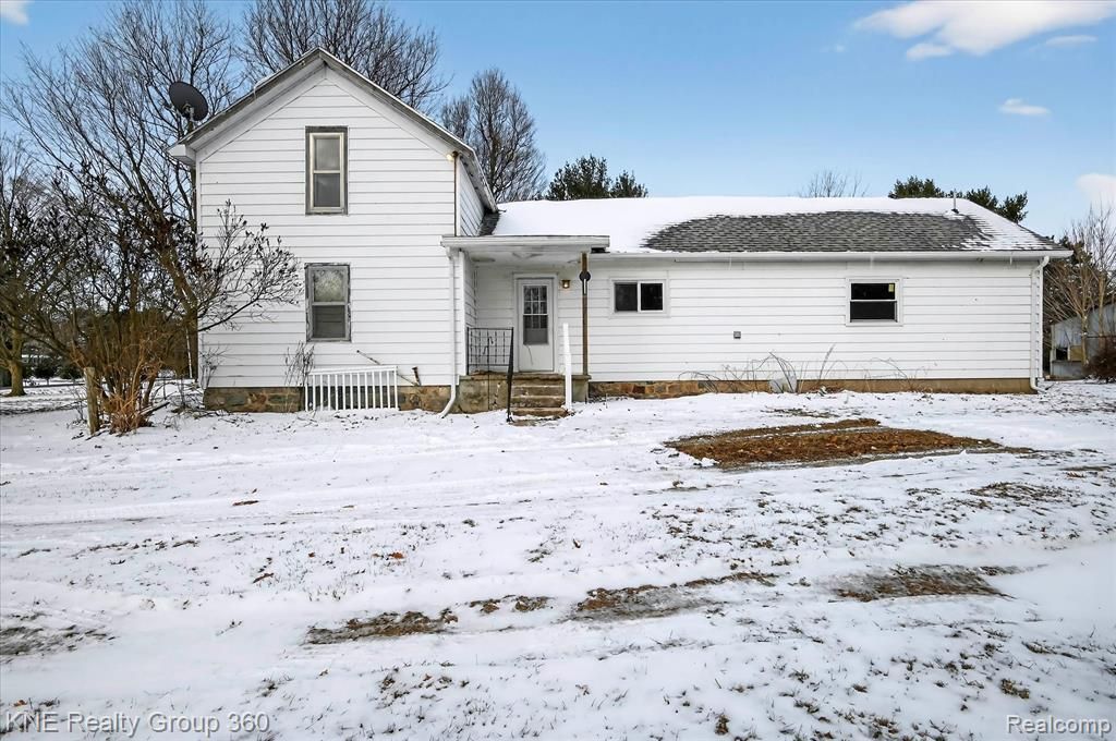 6370 W Hibbard Road, Middlebury Township, MI 48848 Main Photo