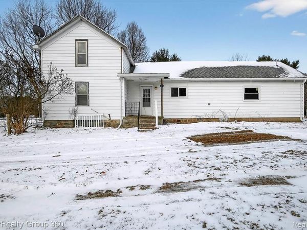 6370 W Hibbard Road, Middlebury Twp, MI 48848