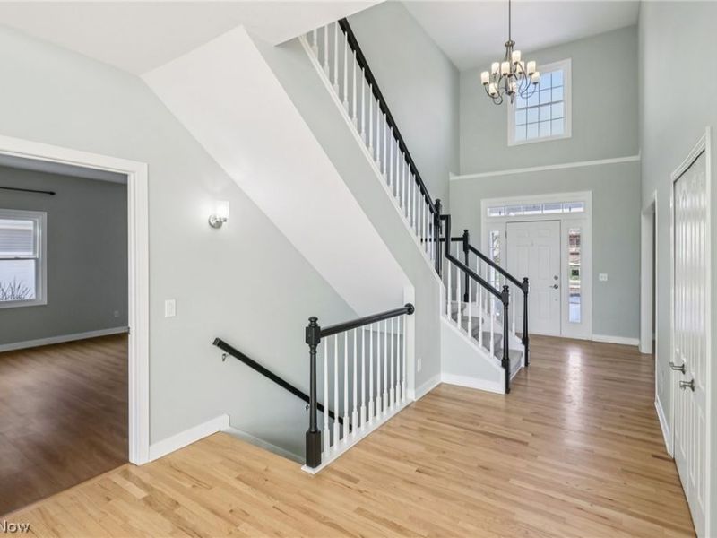 100 Blackberry Drive, Hudson, OH 44236 Photo 3