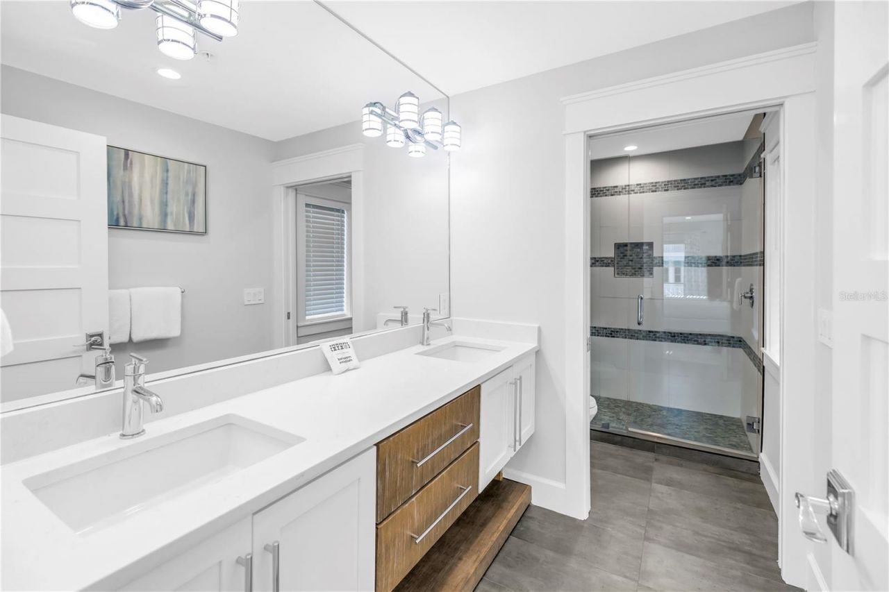 316 Beach Road, Sarasota, FL 34242 Photo