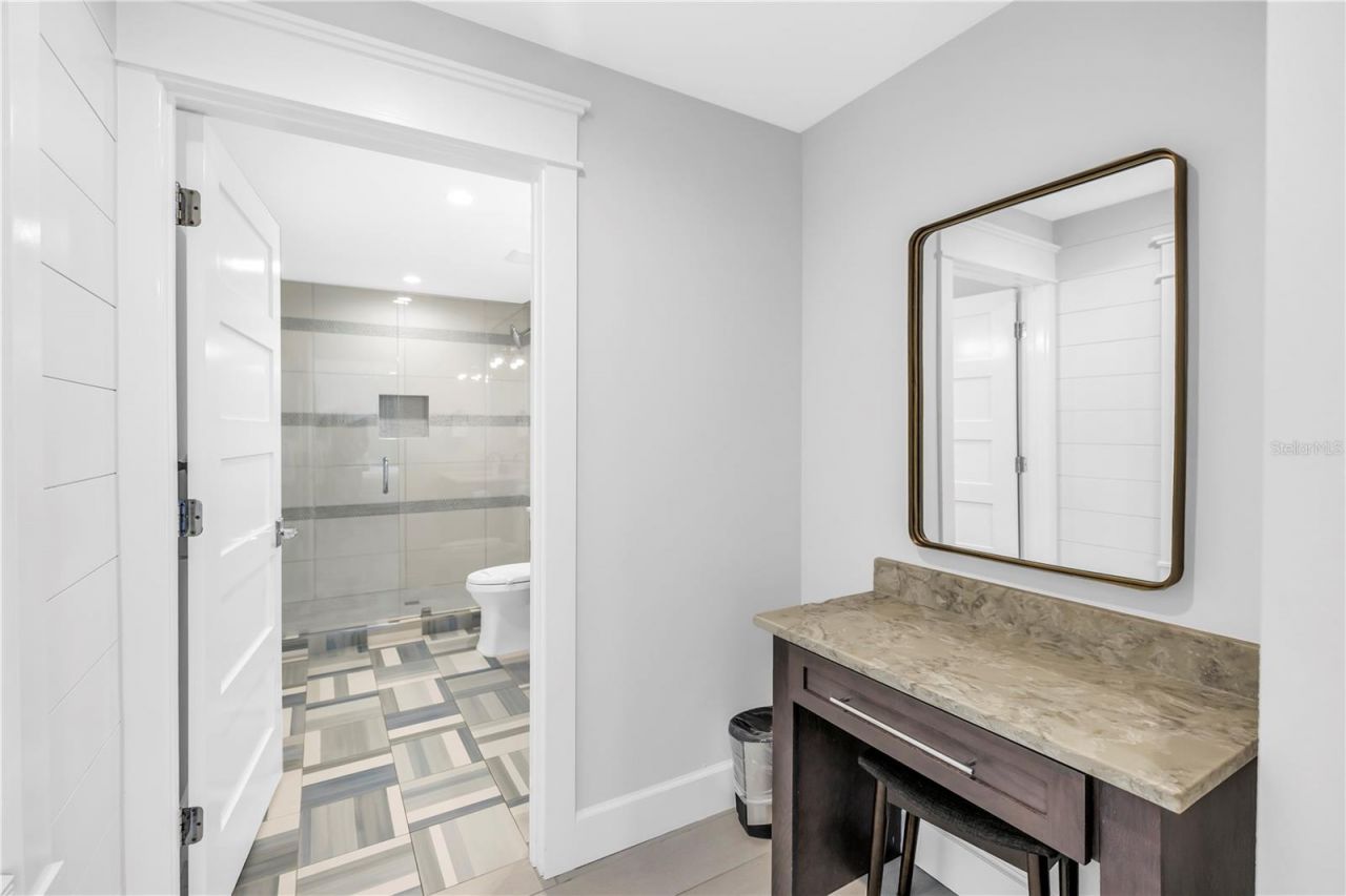 316 Beach Road, Sarasota, FL 34242 Photo