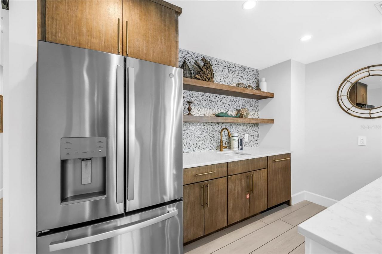 316 Beach Road, Sarasota, FL 34242 Photo