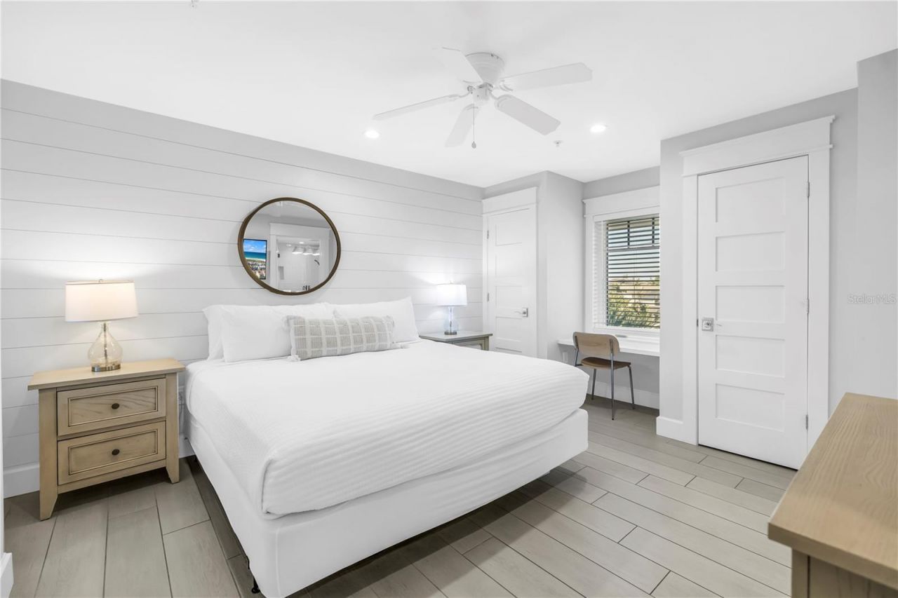 316 Beach Road, Sarasota, FL 34242 Photo