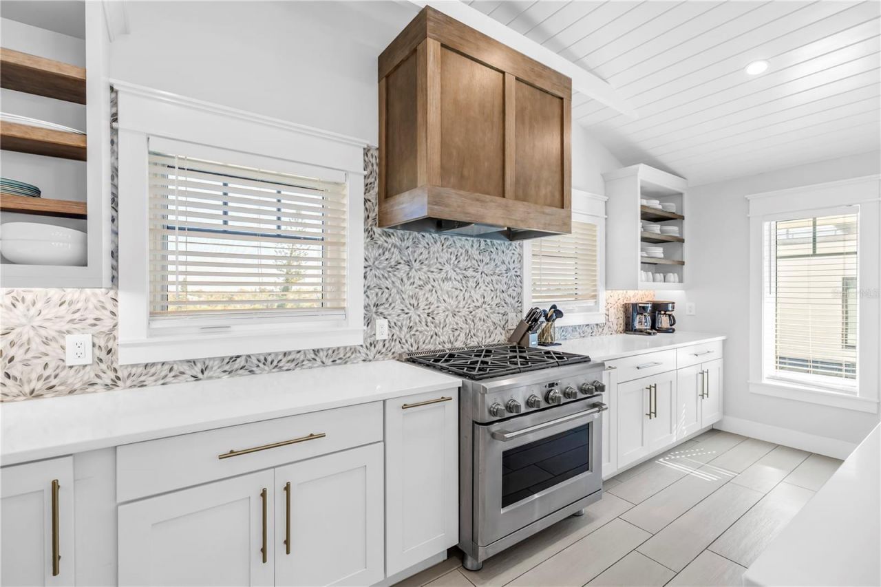 316 Beach Road, Sarasota, FL 34242 Photo