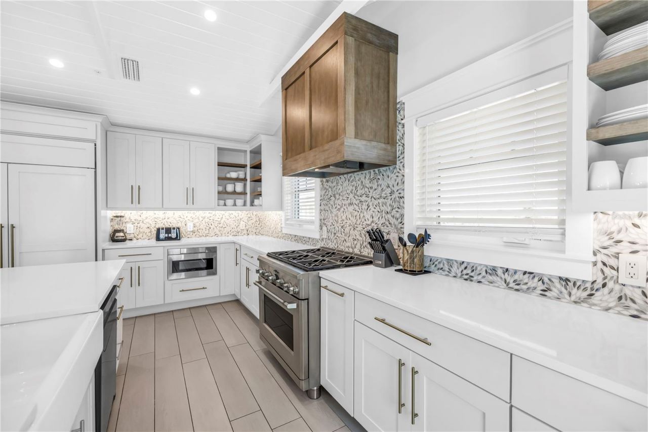 316 Beach Road, Sarasota, FL 34242 Photo