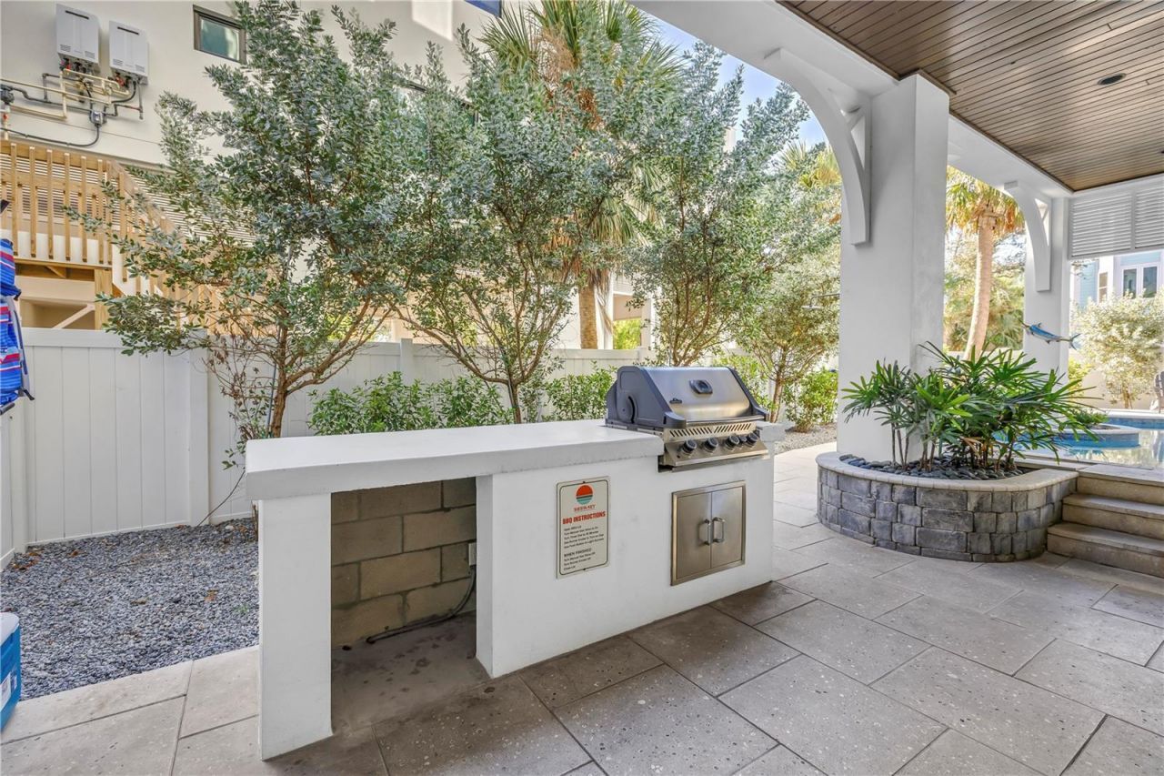 316 Beach Road, Sarasota, FL 34242 Photo