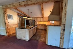 107 Independence Circle photo 4