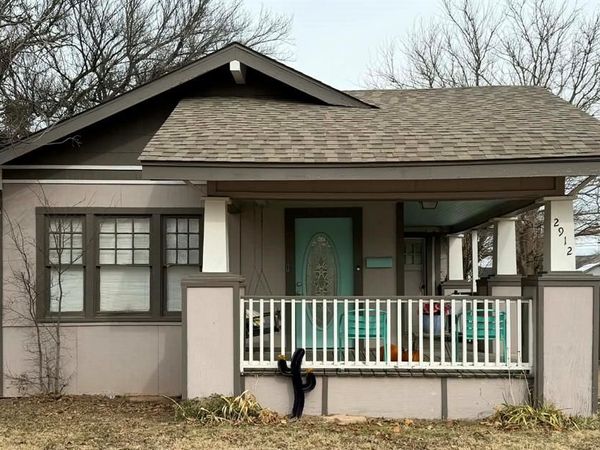 2912 10th Street , Wichita Falls, TX 76309