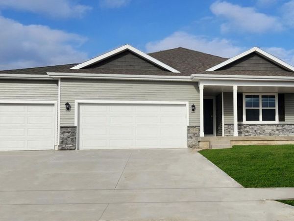 1380 Mallard Lane, Waukee, IA 50263