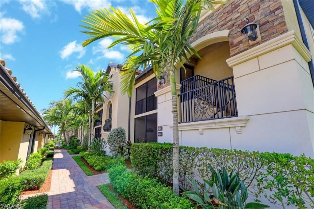 28022 Bridgetown Ct, Unit 4825, Bonita Springs, FL 34135 Main Photo