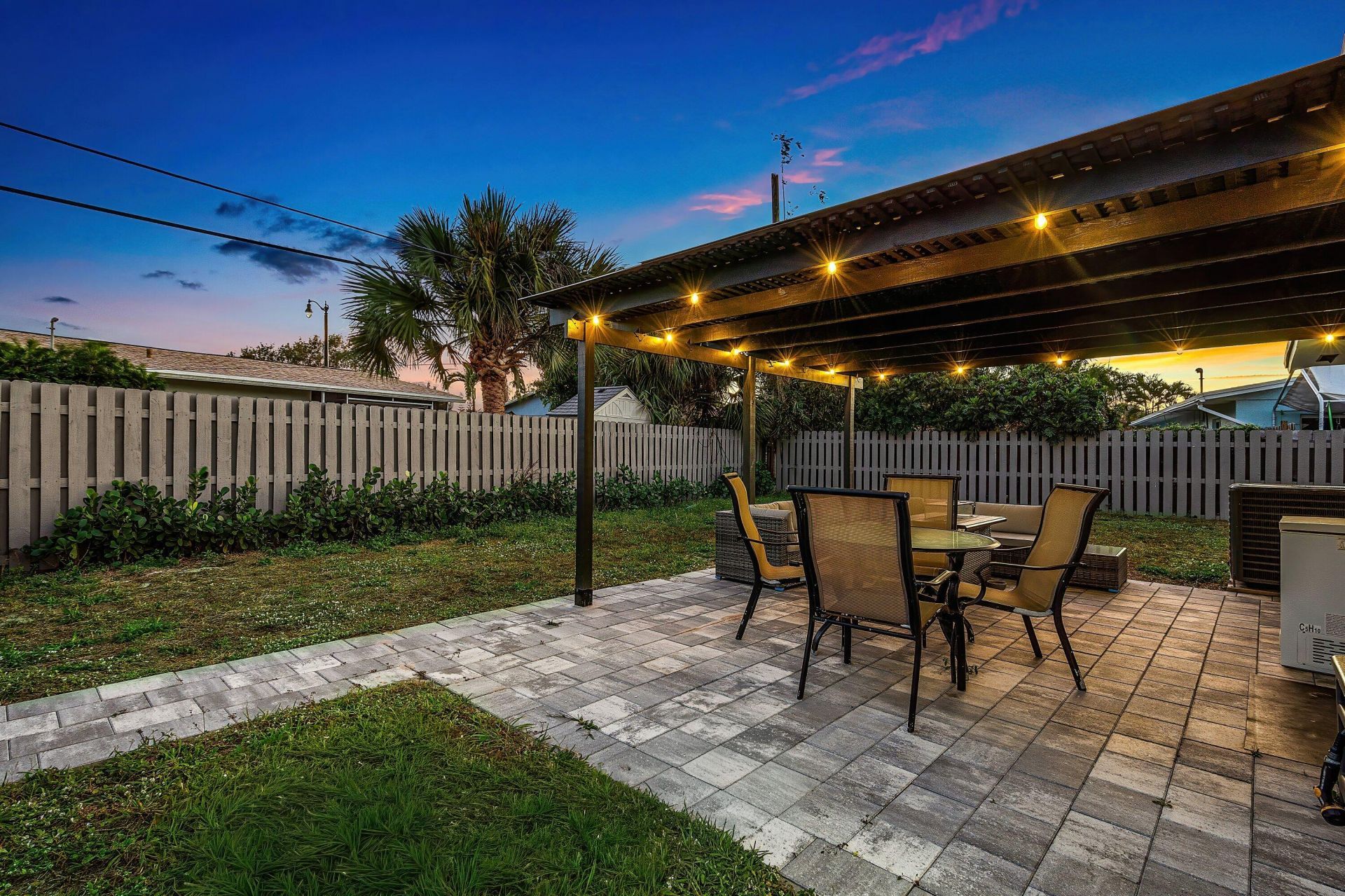 950 NE 23rd Place, Pompano Beach, FL 33064 Photo