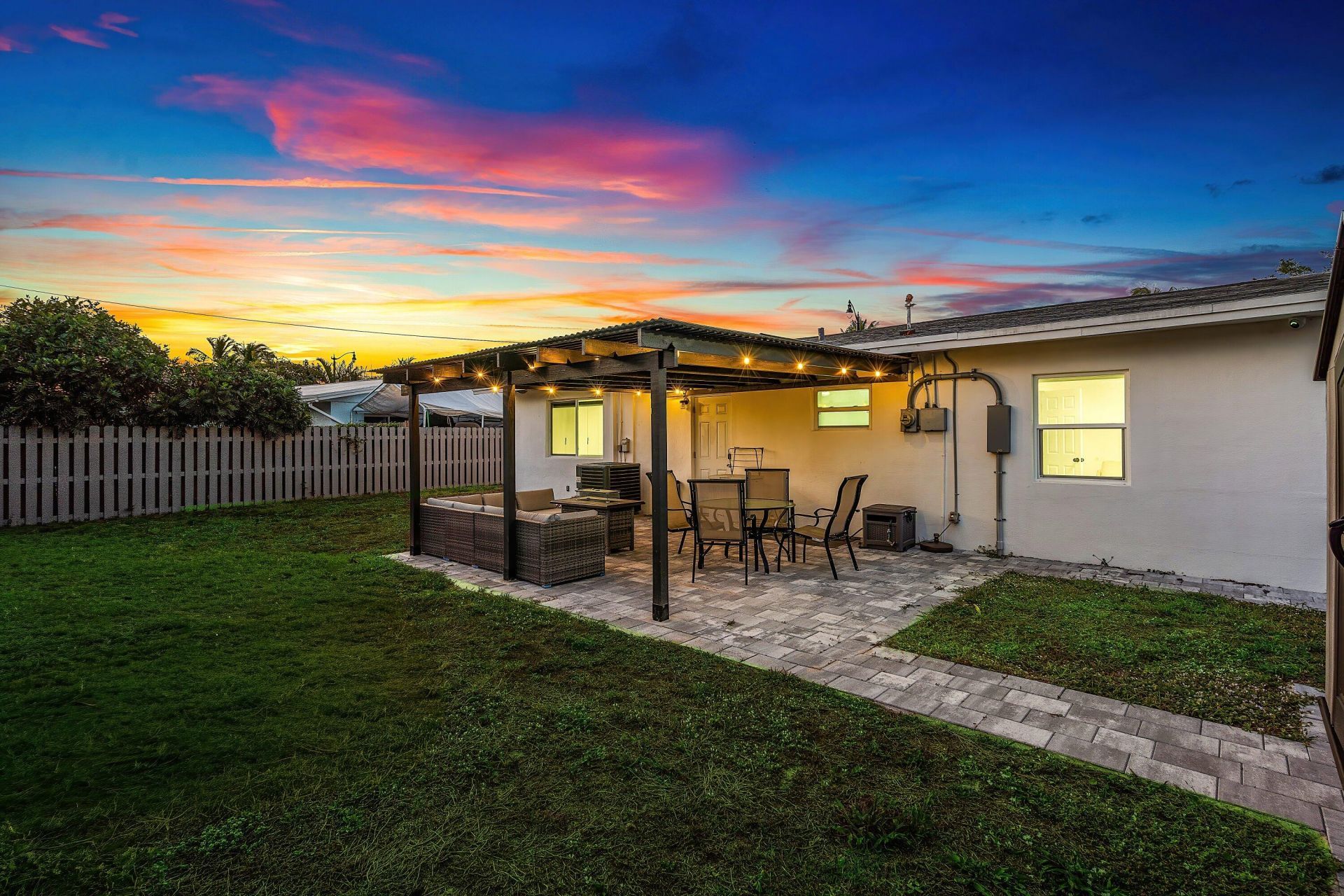 950 NE 23rd Place, Pompano Beach, FL 33064 Photo