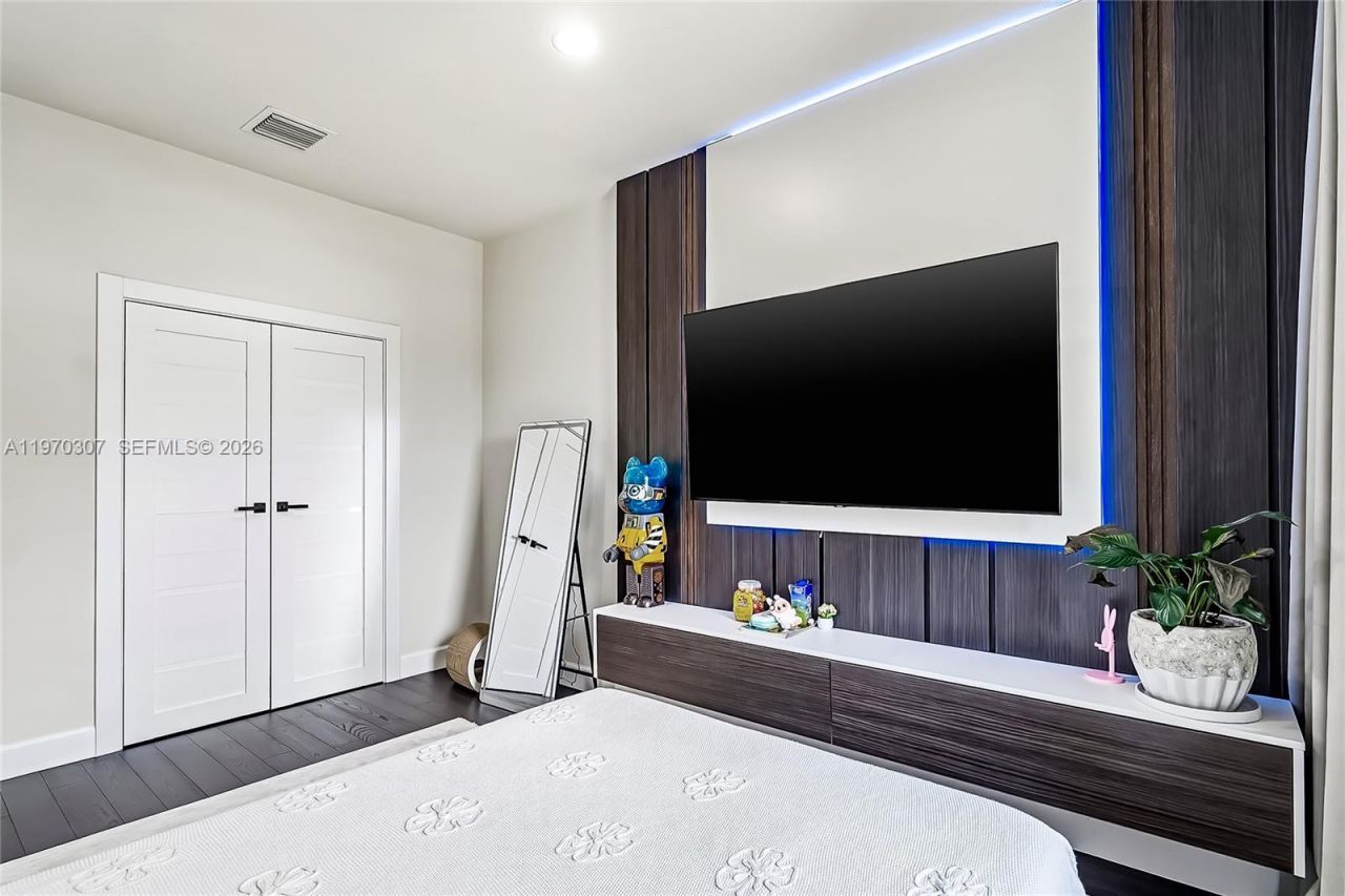 4566 Ficus St , Hollywood, FL 33021 Photo