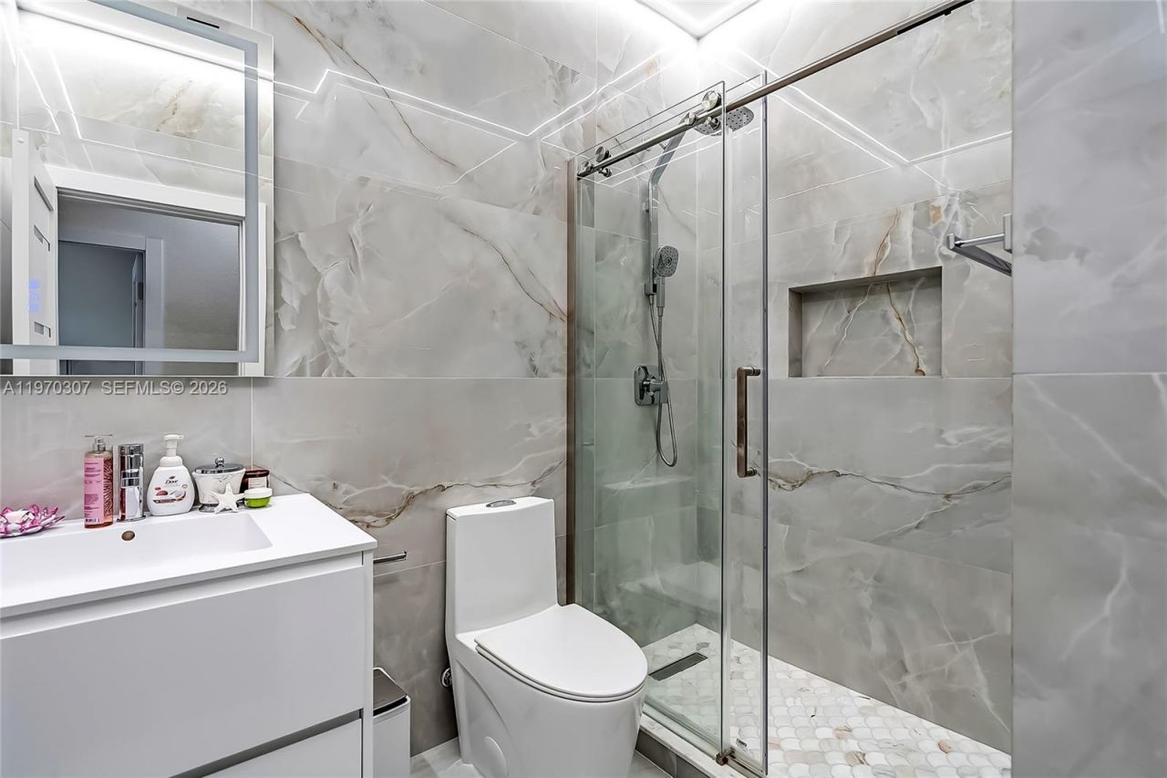 4566 Ficus St , Hollywood, FL 33021 Photo