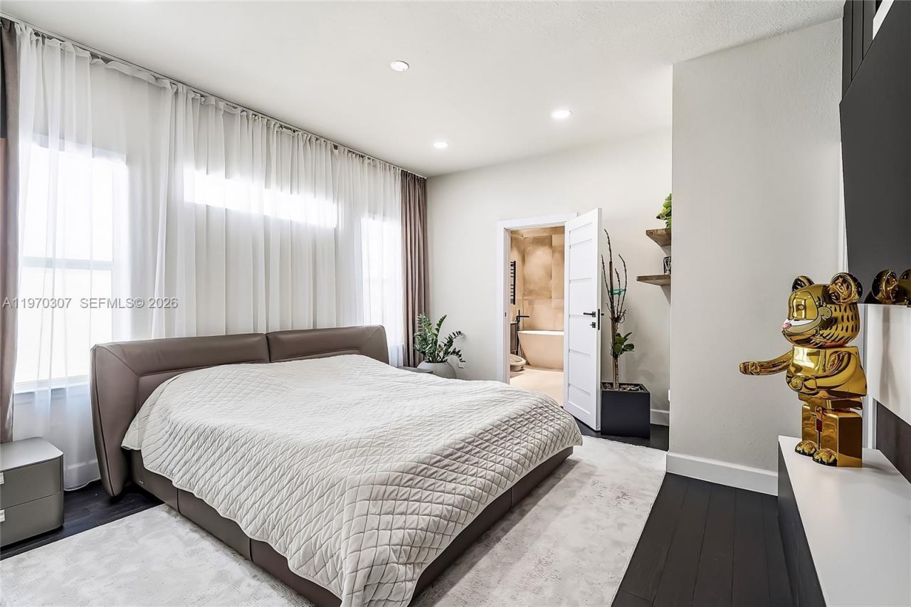 4566 Ficus St , Hollywood, FL 33021 Photo