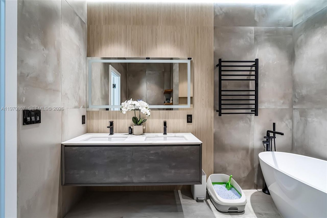 4566 Ficus St , Hollywood, FL 33021 Photo