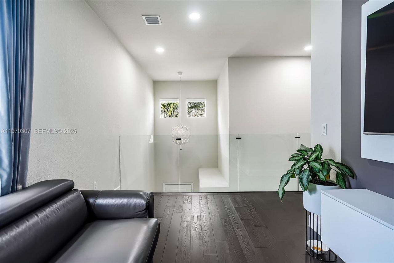 4566 Ficus St , Hollywood, FL 33021 Photo