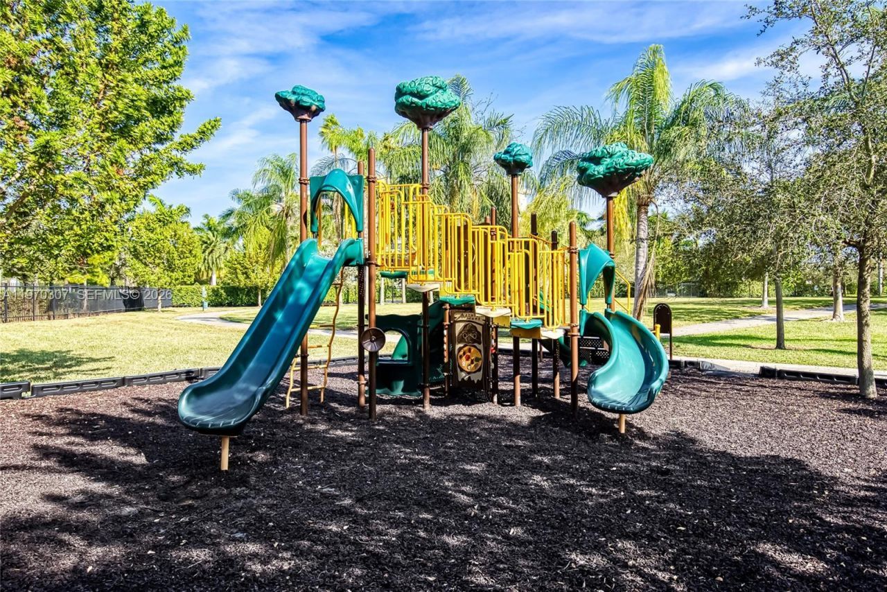 4566 Ficus St , Hollywood, FL 33021 Photo