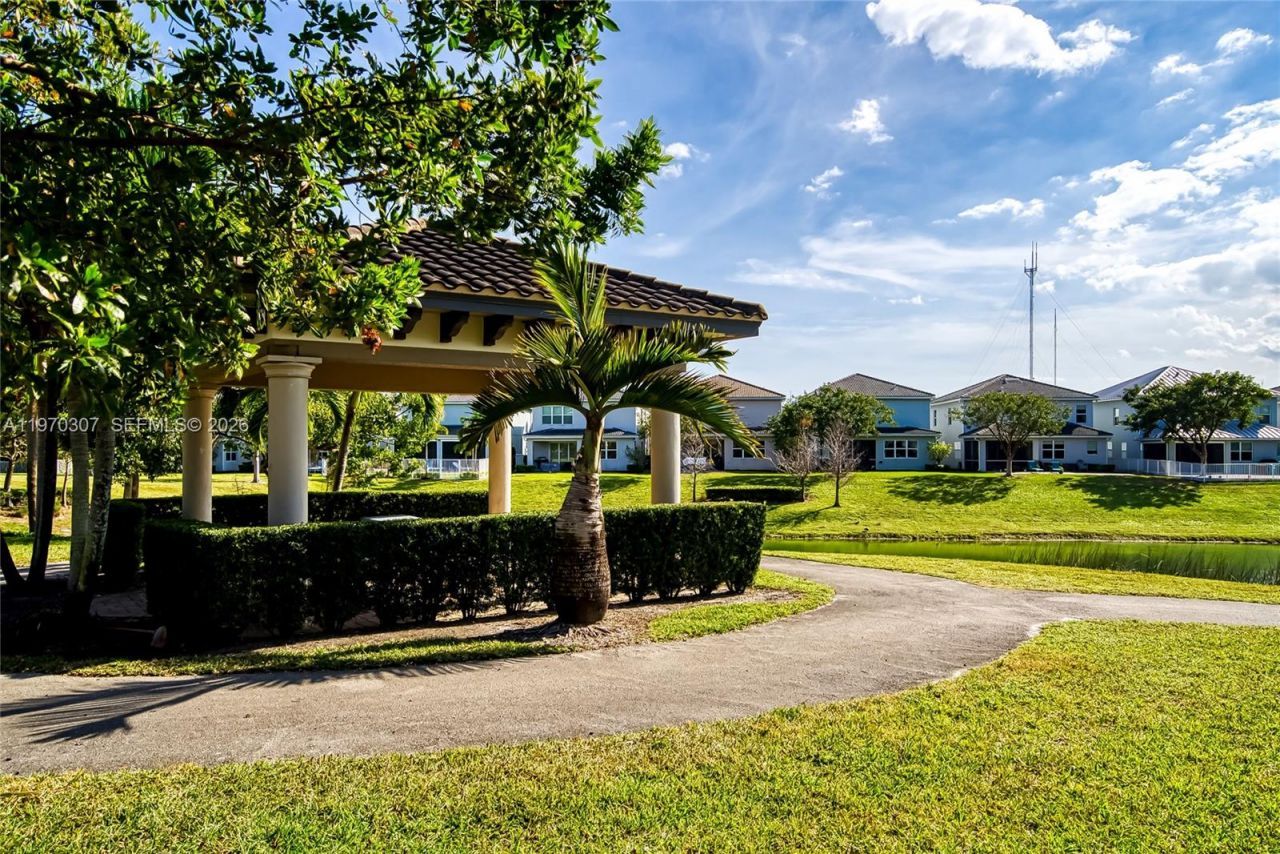 4566 Ficus St , Hollywood, FL 33021 Photo