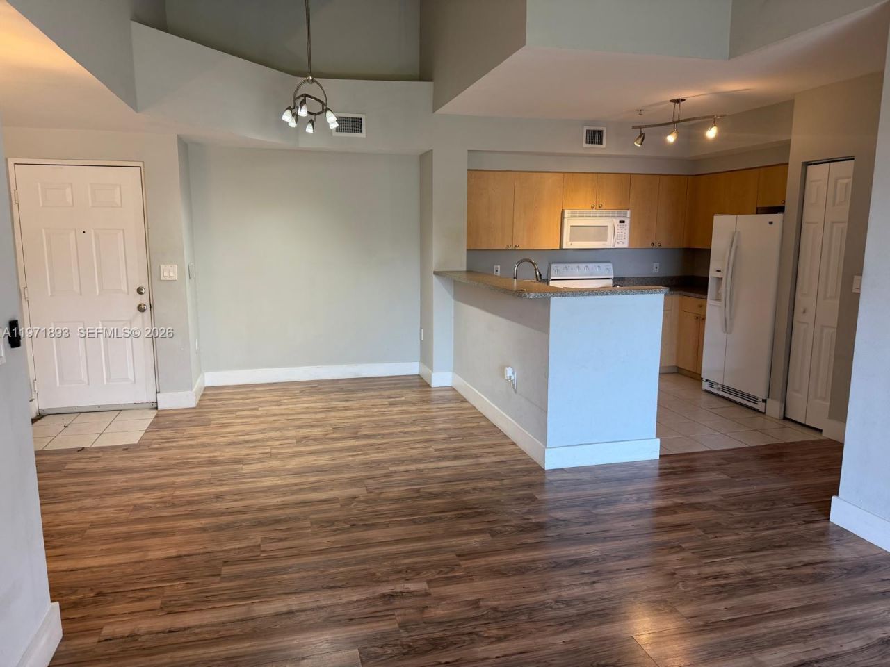 7930 N Nob Hill Rd, Unit 304, Tamarac, FL 33321 Photo