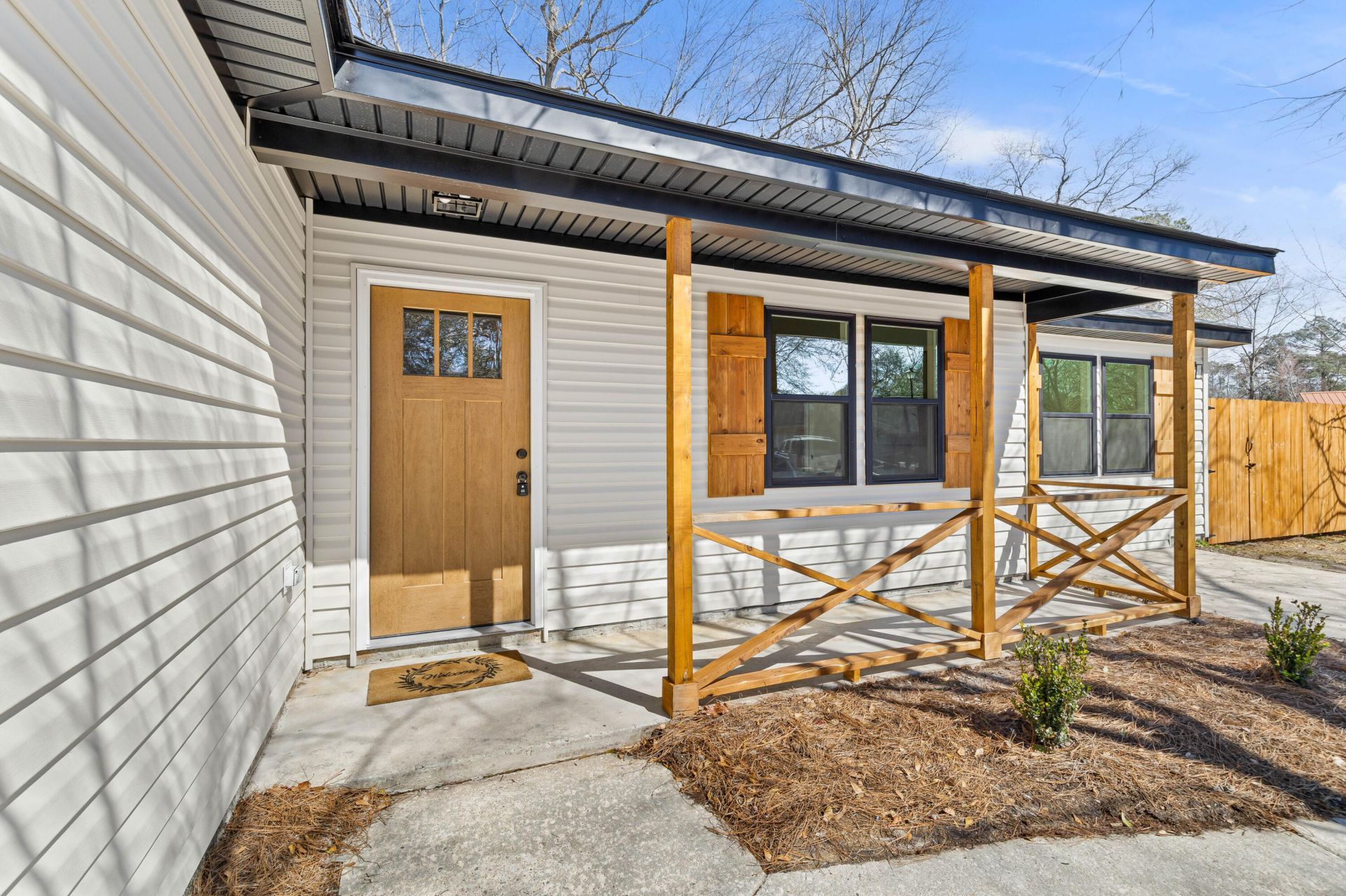 418 Carolina Circle Photo 4