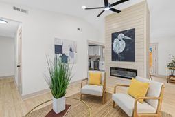 418 Carolina Circle photo 4