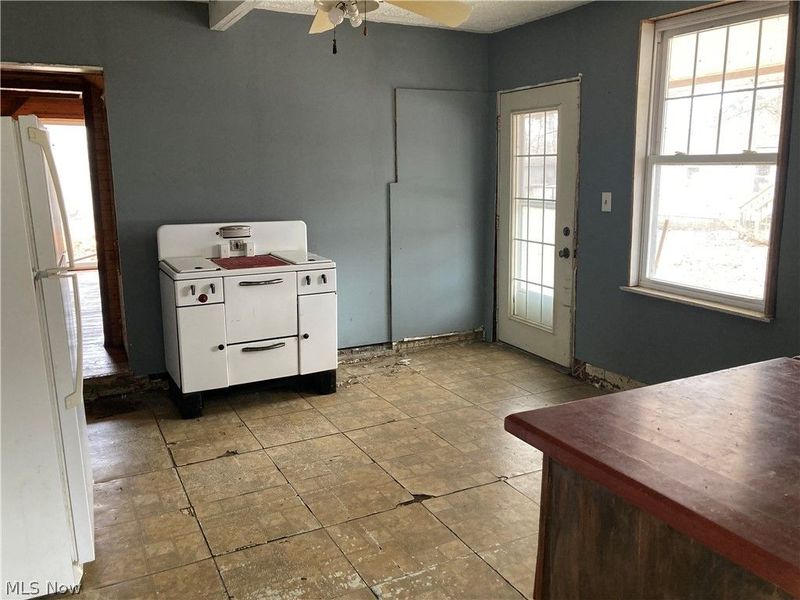 628 Milan Street N, Canal Fulton, OH 44614 Photo 11