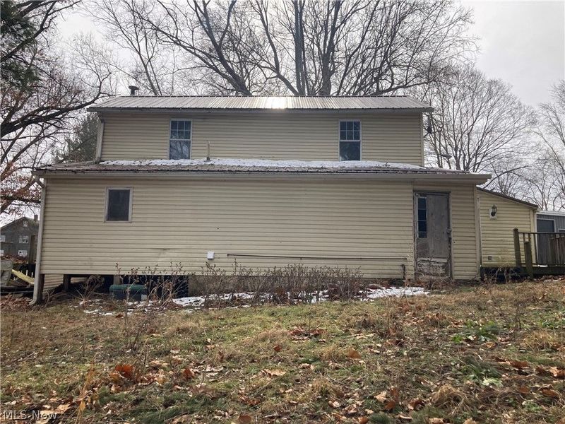 628 Milan Street N, Canal Fulton, OH 44614 Photo 2