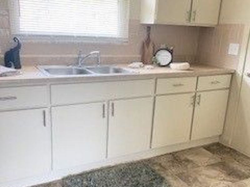 184 Kenwood Avenue, Akron, OH 44313 Photo 11