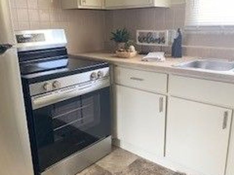 184 Kenwood Avenue, Akron, OH 44313 Photo 13