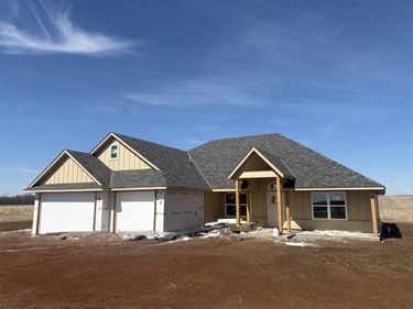 3580 NW Welch Rd, Lawton, OK 73501