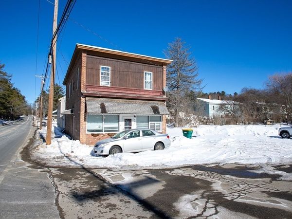 865 S Barre Rd, Barre, MA 01005