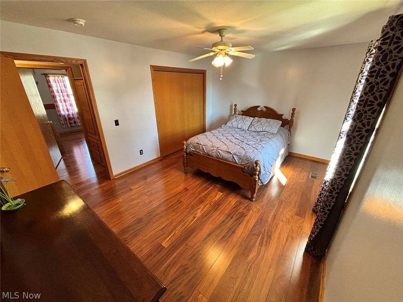 907 Park Village Drive, Louisville, OH 44641 Photo 24