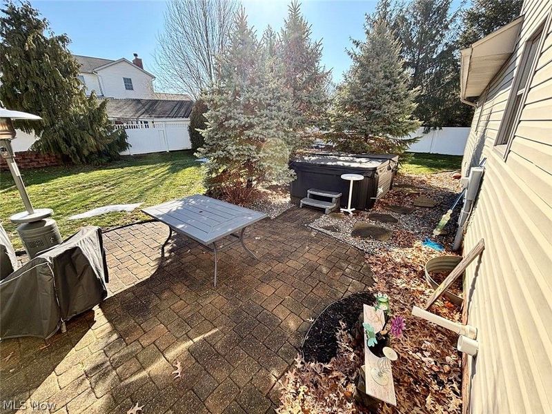 907 Park Village Drive, Louisville, OH 44641 Photo 34