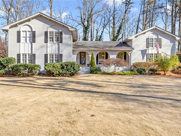 4979 Vernon Oaks Drive, Atlanta, GA 30338