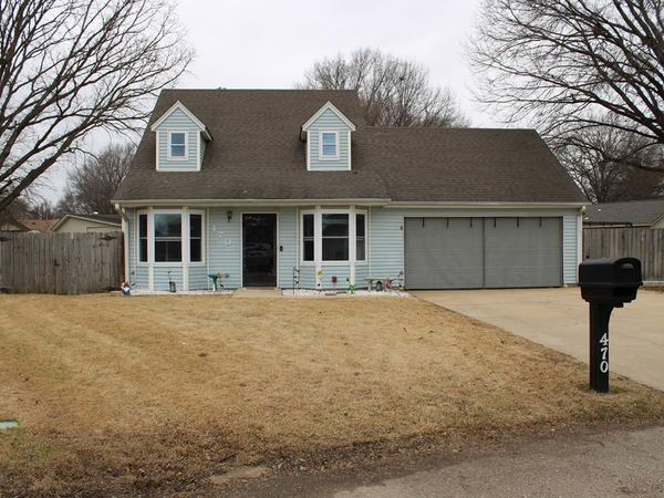 470 J E Clark Cove, Marion, AR 72364