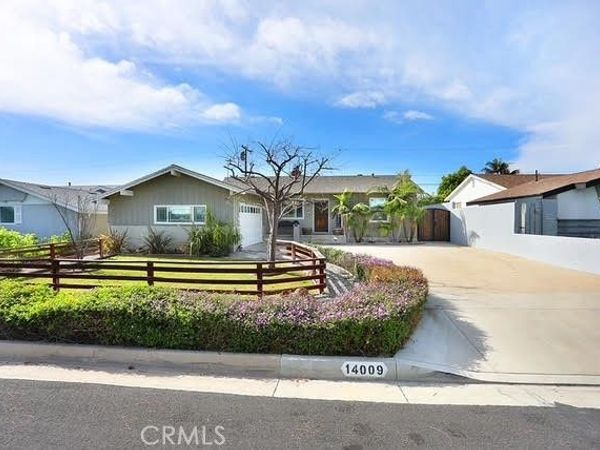 14009 Biola, La Mirada, CA 90638