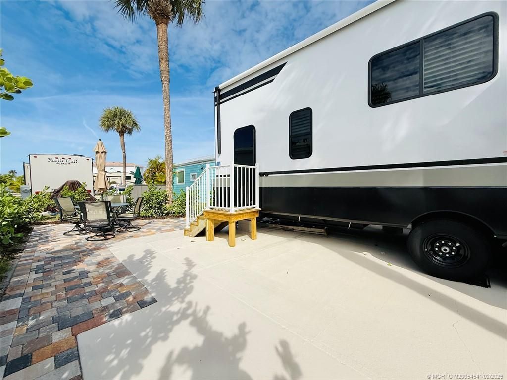 10725 S Ocean Drive, Unit 393, Jensen Beach, FL 34957 Photo