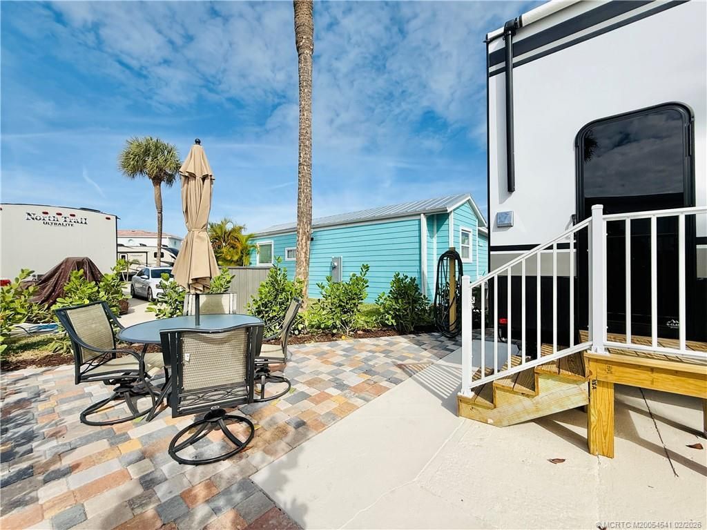 10725 S Ocean Drive, Unit 393, Jensen Beach, FL 34957 Photo