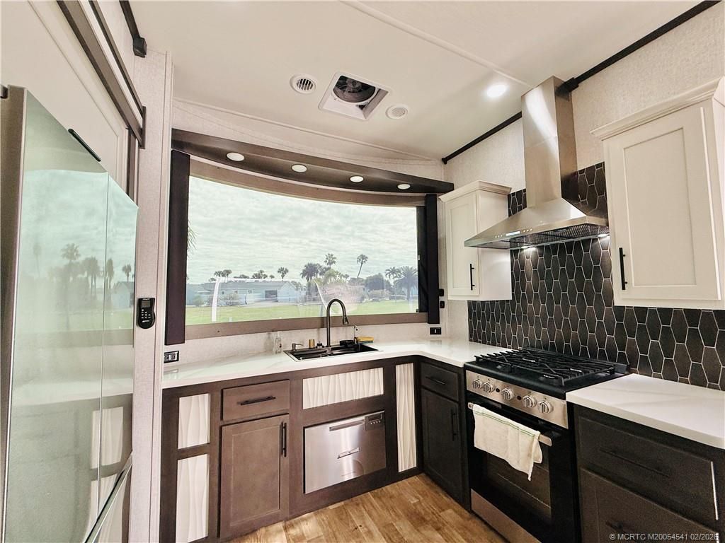 10725 S Ocean Drive, Unit 393, Jensen Beach, FL 34957 Photo