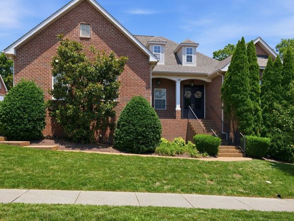 932 Century Oak Dr, Nashville, TN 37211