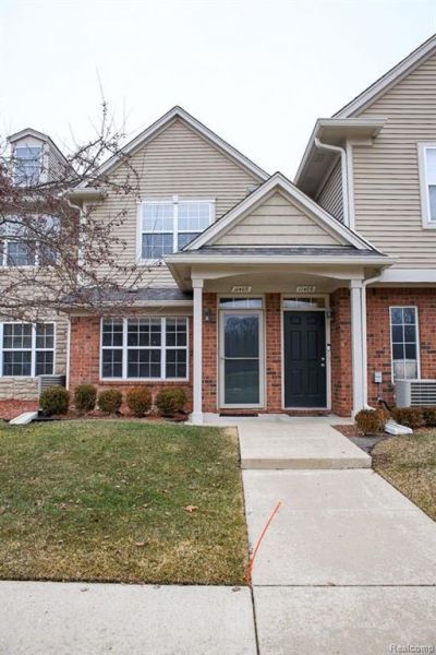11405 N Woods Drive, Shelby Township, MI 48317 Main Photo