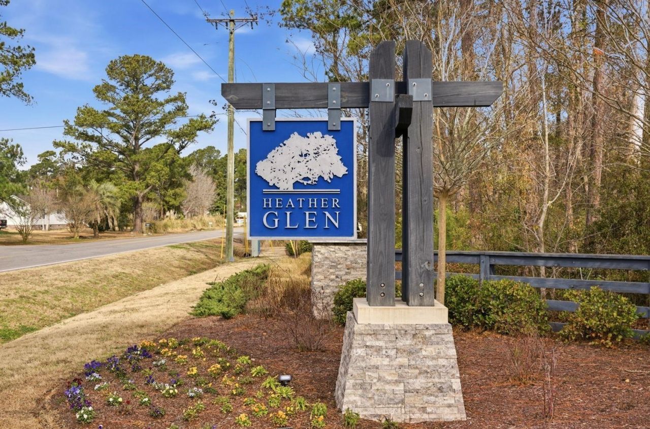 955 Irving Dr.  Photo 18