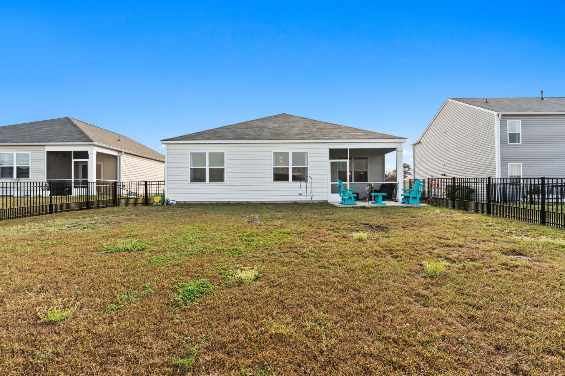 955 Irving Dr. Photo 27