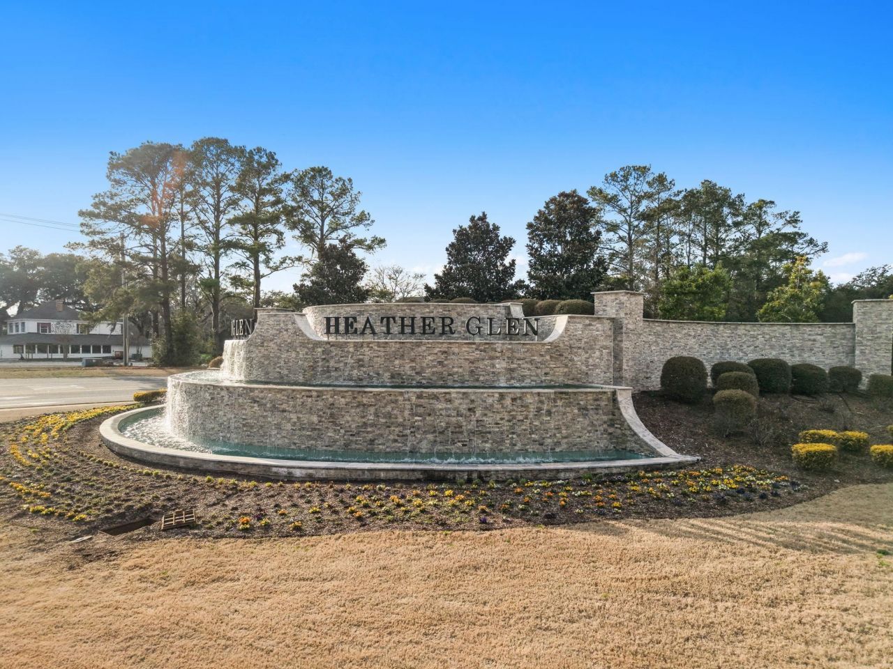 955 Irving Dr. Photo 30