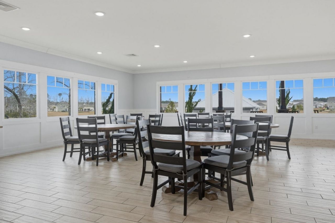 955 Irving Dr. Photo 45