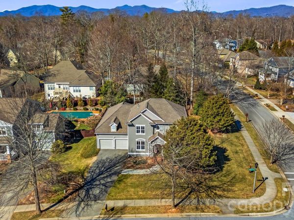 257 Fennel Dun Circle, Biltmore Lake, NC 28715