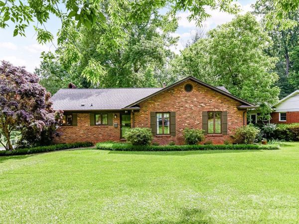 2401 Wensley Drive , Charlotte, NC 28210