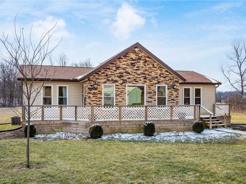 8160 Butcher Knife Road, Roseville, OH 43777 Photo 1