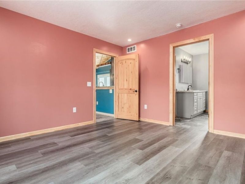 8160 Butcher Knife Road, Roseville, OH 43777 Photo 14